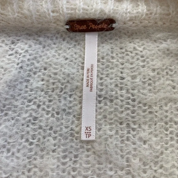 Free People Alpaca XS Angelic Sweater - Picture 5 of 13
